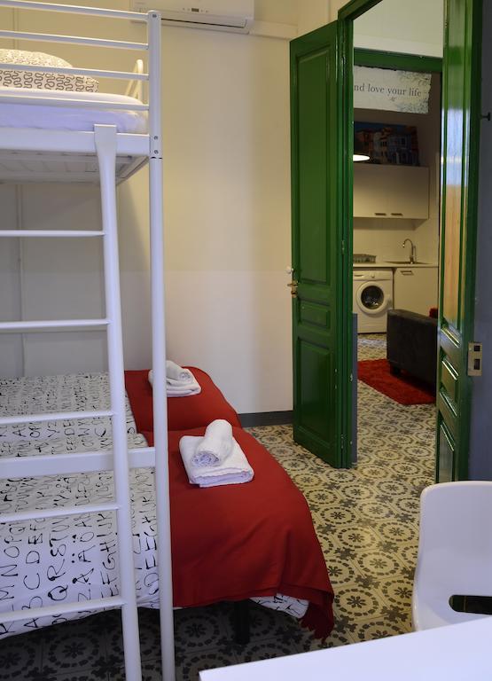 Apbcn Gracia Apartment Барселона Стая снимка