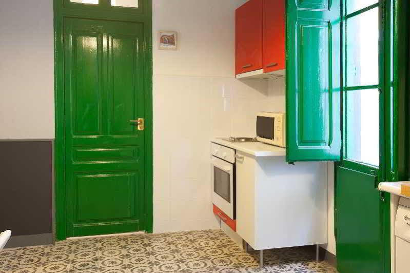 Apbcn Gracia Apartment Барселона Екстериор снимка